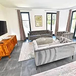 Villa Levante In Binz - Penthouse Mit Kamin, Sauna, Seeblick