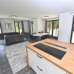 Villa Levante In Binz - Penthouse Mit Kamin, Sauna, Seeblick